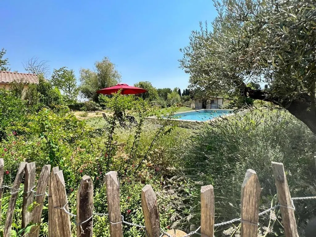 Bastide Des Martelieres Bed & Breakfast Salon-de-Provence 0*,